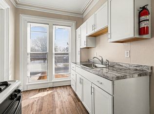 2066 River St Unit 5, Kalamazoo, MI 49048