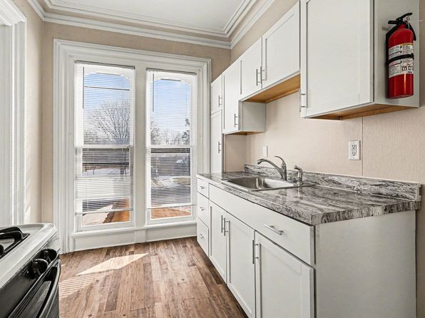 2066 River St Unit 5