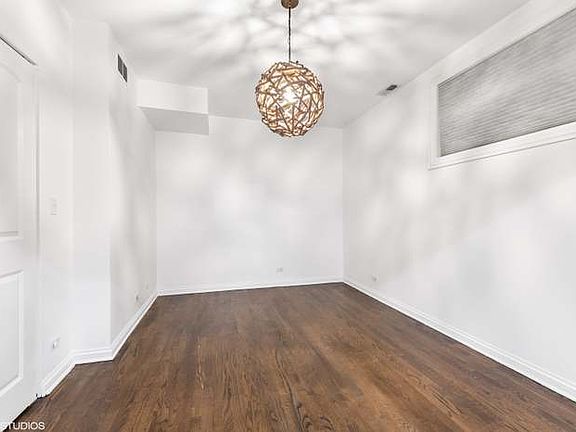 4th image of 1024 N Paulina St #1