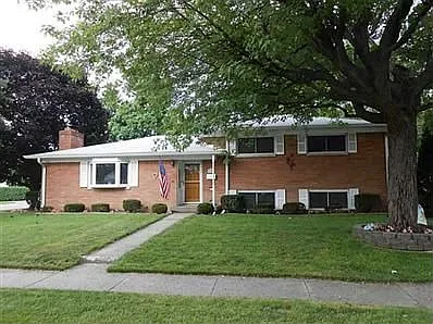 2200 Cord St photo 1