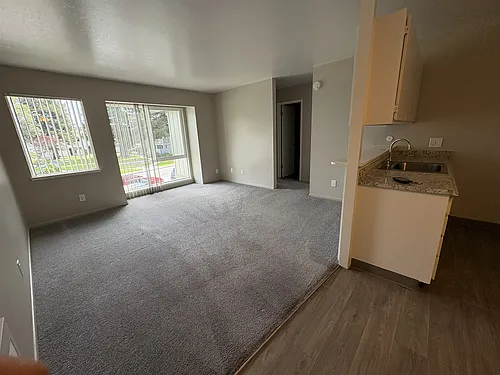 Floor plan upstairs 2 bedroom unit