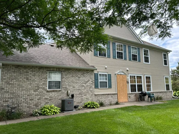 11364 Aberdeen Cir NE Unit F, Blaine, MN 55449