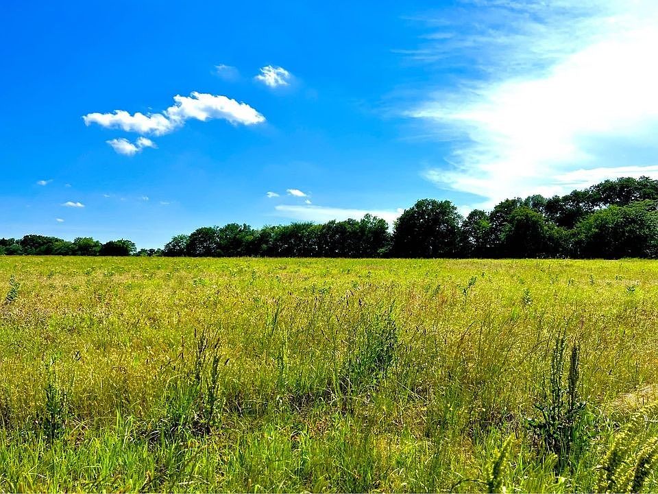 1st image of County Road 1126