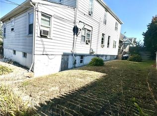 332 Glenhill Ave, Yonkers, NY 10701