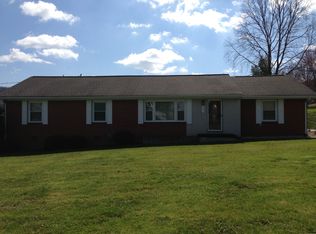 121 Clay Little Rd, Elizabethton, TN 37643