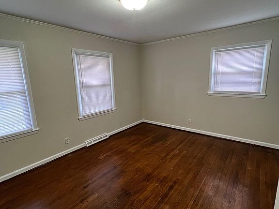 5th image of 1706 Longfellow St
