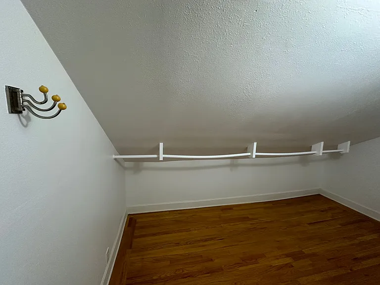 8203 Wallingford Ave N — Photo 25