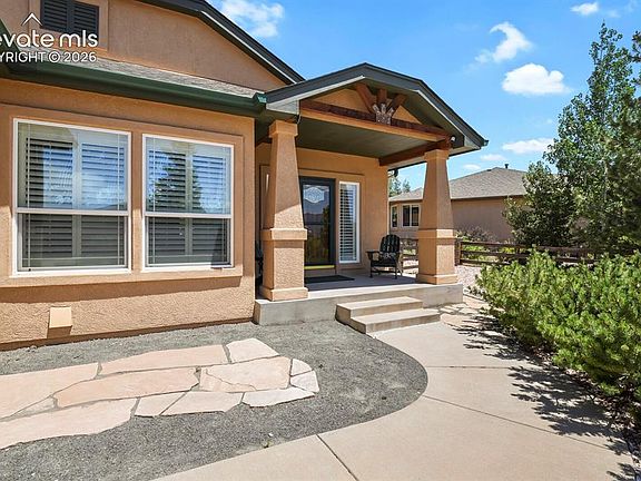 3rd image of 15871 Agate Creek Dr