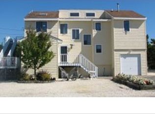 11 W 19th St, Barnegat Light, NJ 08006