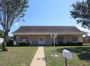 289 Rose Ave, Hartford, AL 36344