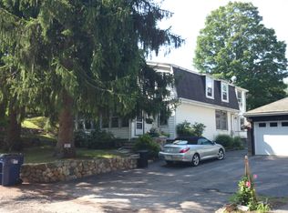 35 Cottage Rd, West Roxbury, MA 02132