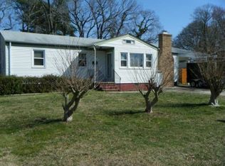 3340 Justis St, Virginia Beach, VA 23464