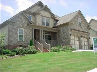 583 Lakeshore Cv, Fort Oglethorpe, GA 30742