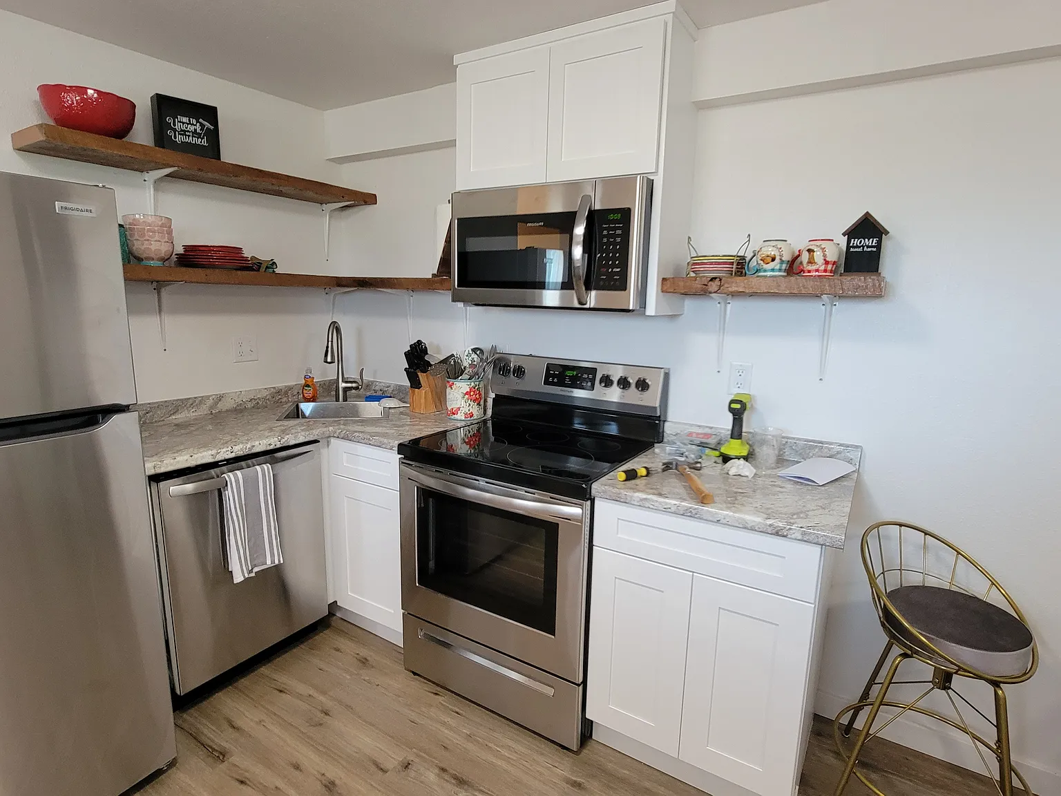 Studio, 312 sqft, $1,250 — Photo 2