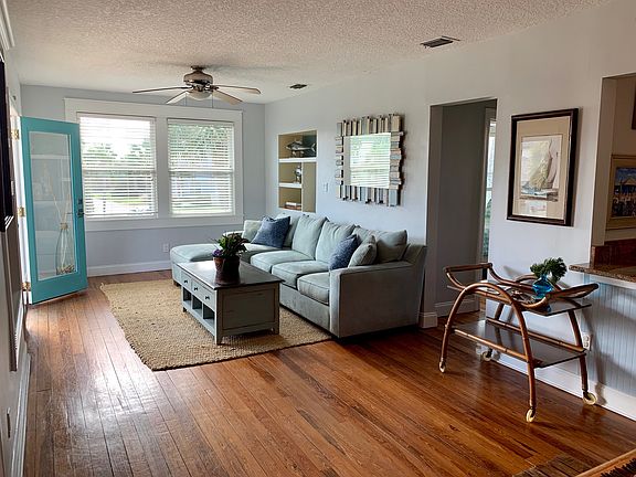 5th image of 2999 1st St S