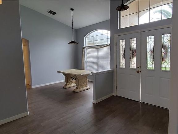 4th image of 2525 Rollins Ave