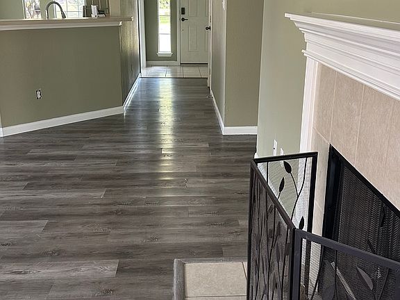 2nd image of 775 Goldenrod St