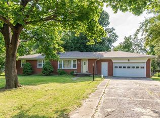 226 Heather Dr, Indianapolis, IN 46214
