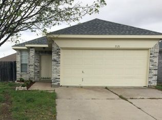 7121 Park Creek Dr, Fort Worth, TX 76137