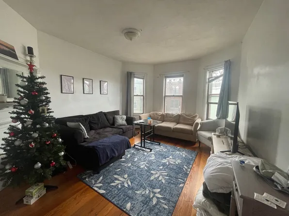 44 I St #3, Boston, MA 02127