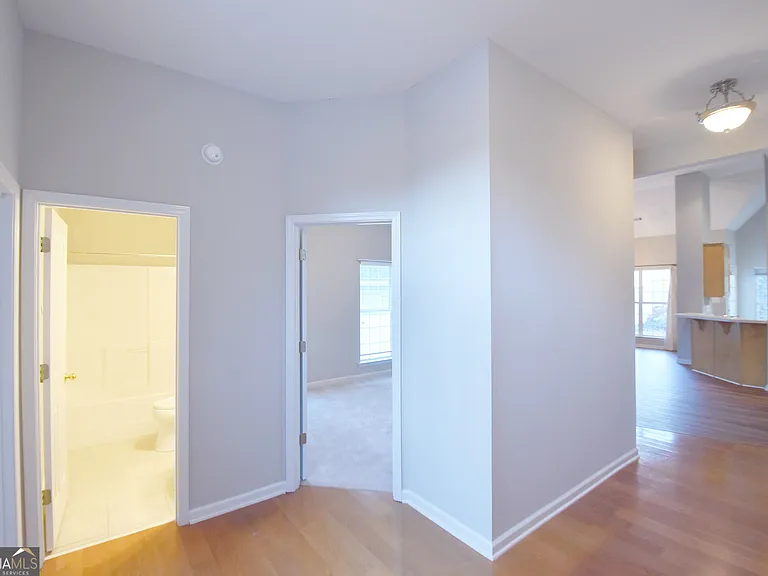 219 Turnbridge Cir — Photo 4