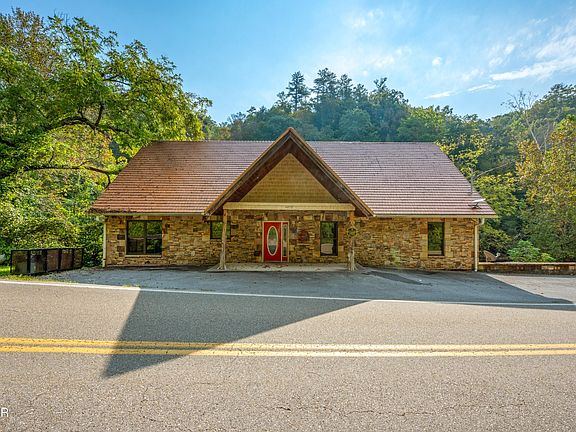 5th image of 4273 Pittman Center Rd