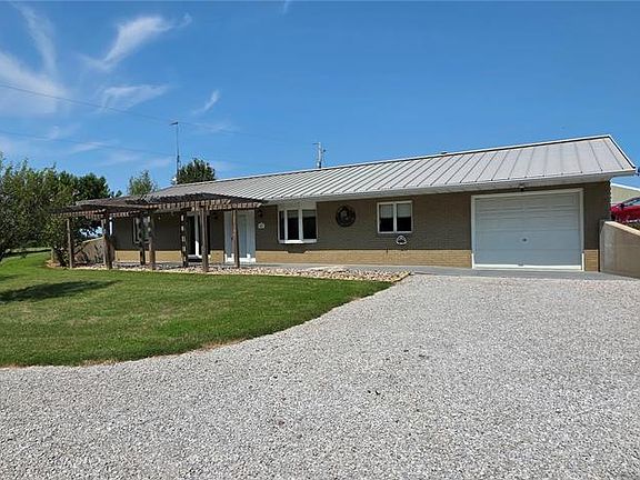 2nd image of 6173 Collins Rd