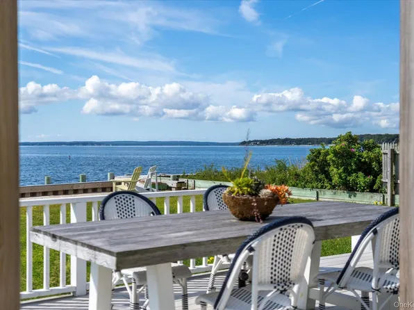 4415 Camp Mineola Road, Mattituck, NY 11952