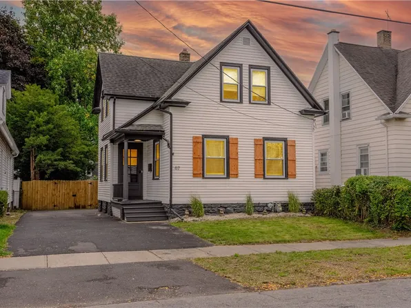 67 Copley St, Rochester, NY 14611