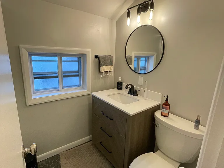 68 West Ave — Photo 8