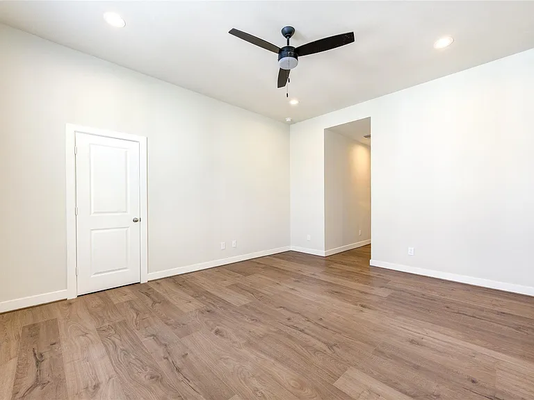 5920 Jasper Jones Way — Photo 26