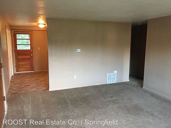 2nd image of 20 Grand Valley Dr APT 8