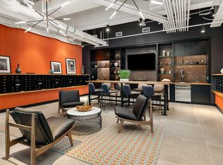 Wrigleyville Lofts, Chicago, IL 60613