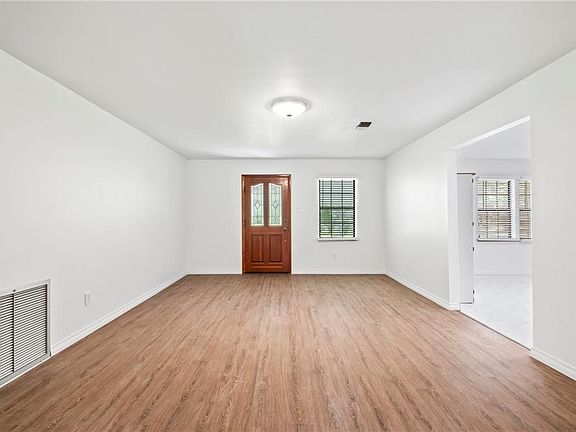 3rd image of 21442 Mire Dr