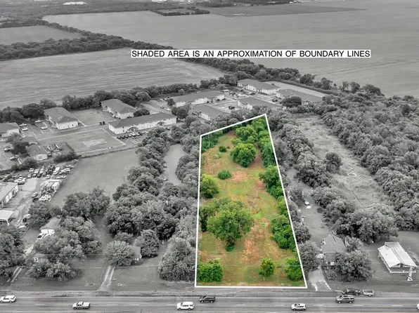 3000-3008 Robinson Dr, Waco, TX 76706