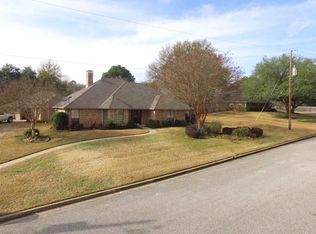 1704 Sha Ct, Longview, TX 75605