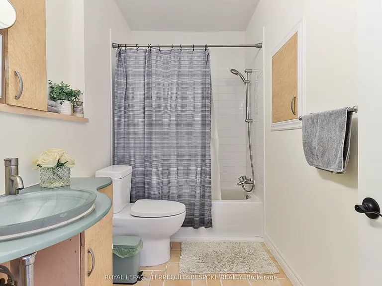 39 Lappin Ave #UPPER — Photo 13