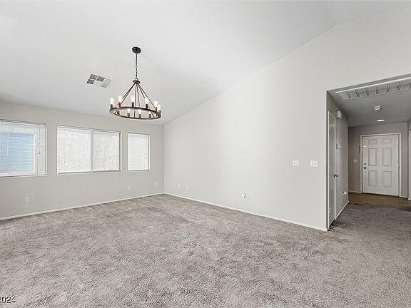3rd image of 6435 Salmon Mountain Ave