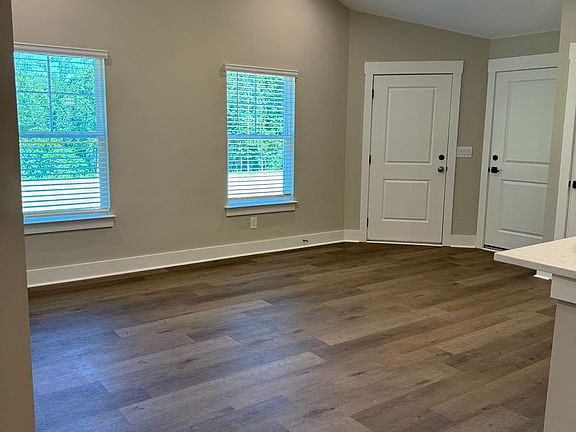 4th image of 141 Brawley Villas Pl
