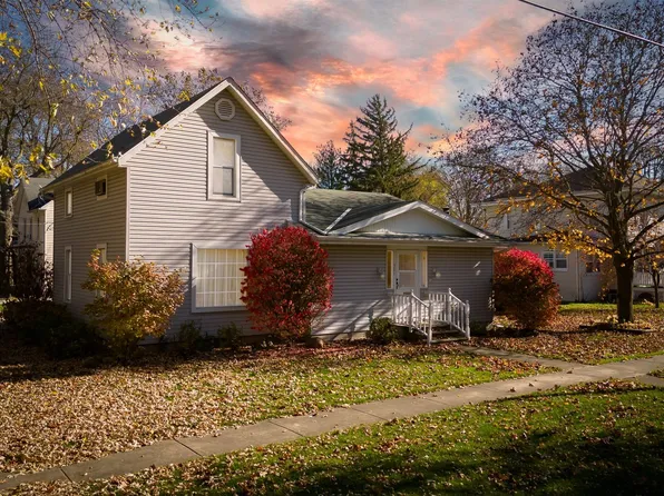 501 S 3rd St, Fairbury, IL 61739