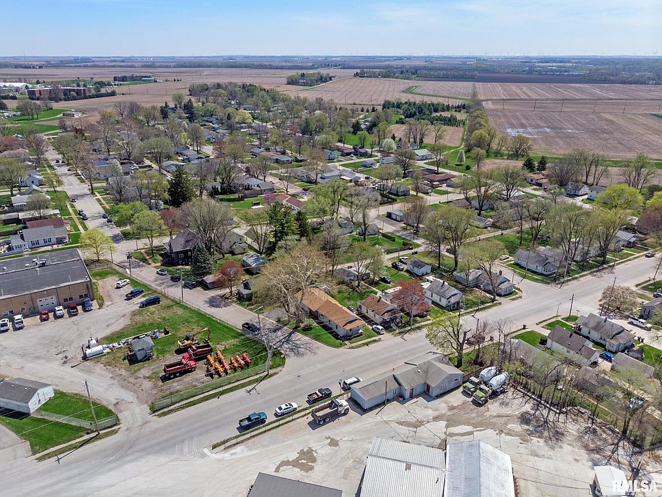 604 S Kickapoo St, Lincoln, IL 62656 Zillow
