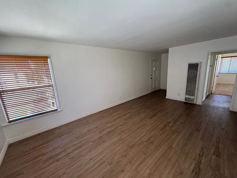 4621-4623 N Banner Dr — Photo 7