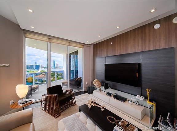 3rd image of 4100 Island Blvd Unit 1404