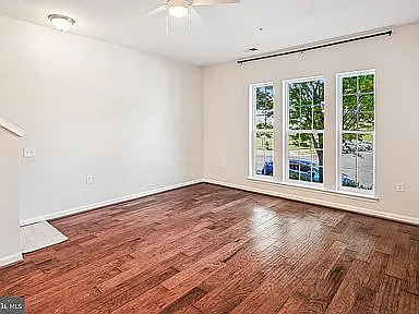 20602 Maitland Ter #14J — Photo 11
