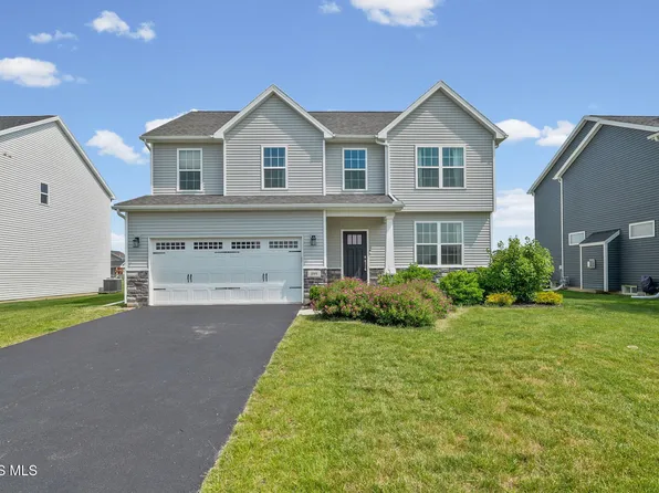 199 Valley Hall Dr, Perrysburg, OH 43551