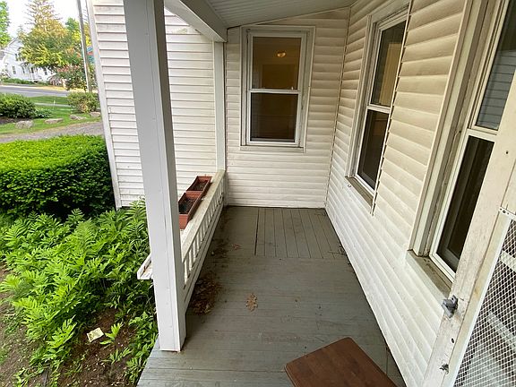 2nd image of 155 Amity St