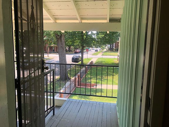 2nd image of 308 E 10th St #308