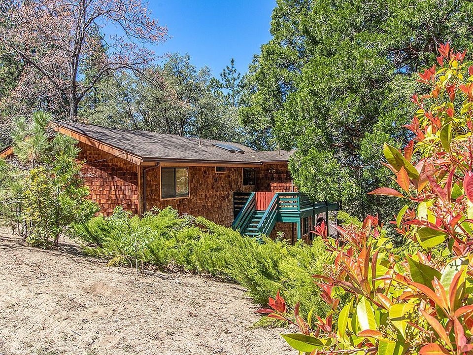1st image of 23885 Stenquist Dr