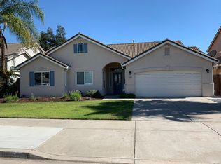 2160 Oak Crest Dr, Turlock, CA 95382
