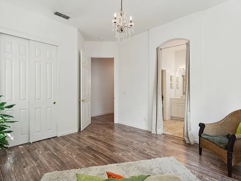 46 Diggins Dr — Photo 11
